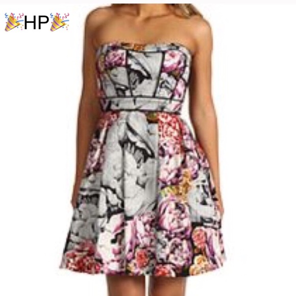 Jessica Simpson Dresses & Skirts - Jessica Simpson Strapless floral dress size 14